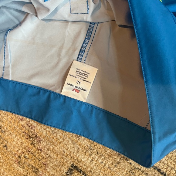 Men’s Vineyard Vines Board Shorts - Picture 5 of 5